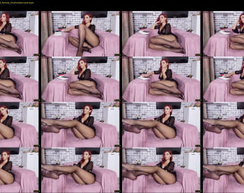 redlaylla — Chaturbate Female stripcam recording, Oct 12, 2025 16:49